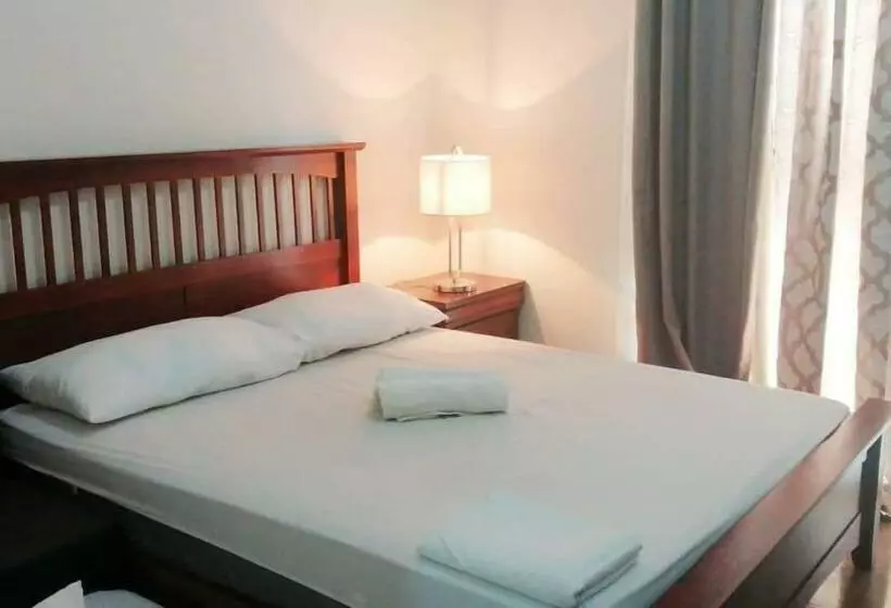 Ania Suite