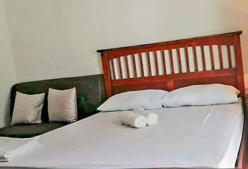 Ania Suite