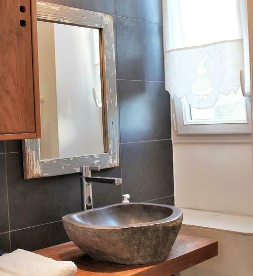 Apt 1 Ch   Centre Ville Vannes   Gare à Pied   Parking