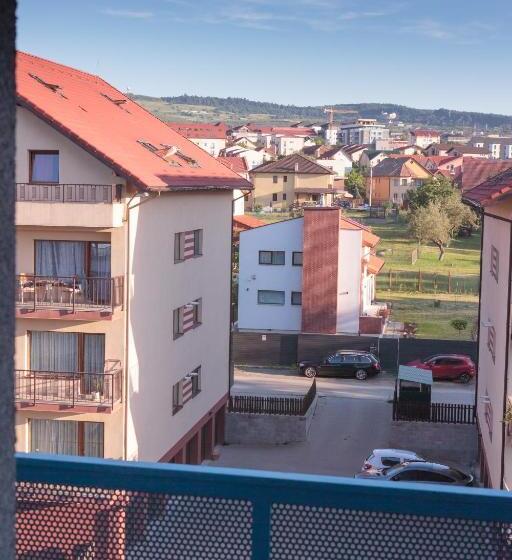 Gold Class Apartment Ams 63