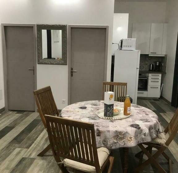 Gîtes Avec Piscine Et Jacuzzi Au Mas De Cadoule