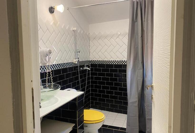 The Vintage Wonderful Apartment In Best Location