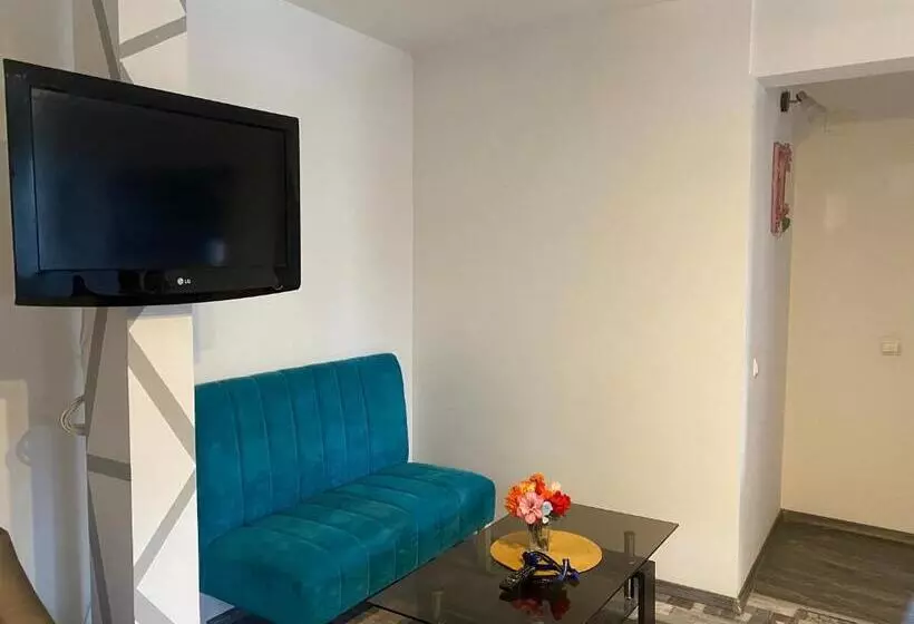 The Vintage   Wonderful Apartment In Best Location