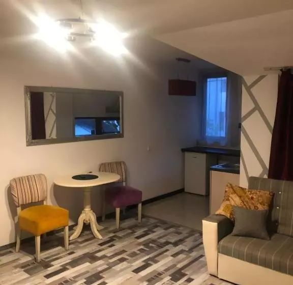 The Vintage   Wonderful Apartment In Best Location