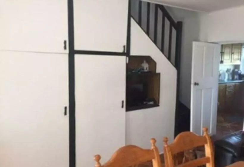 Maisie S Seaside Cottage