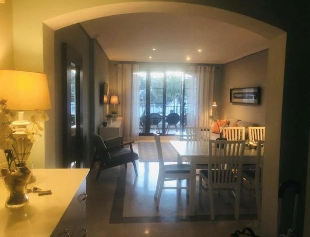 Marbella, Los Arqueros Golf & Country Club, Sleeps 7 Plus 1 Child