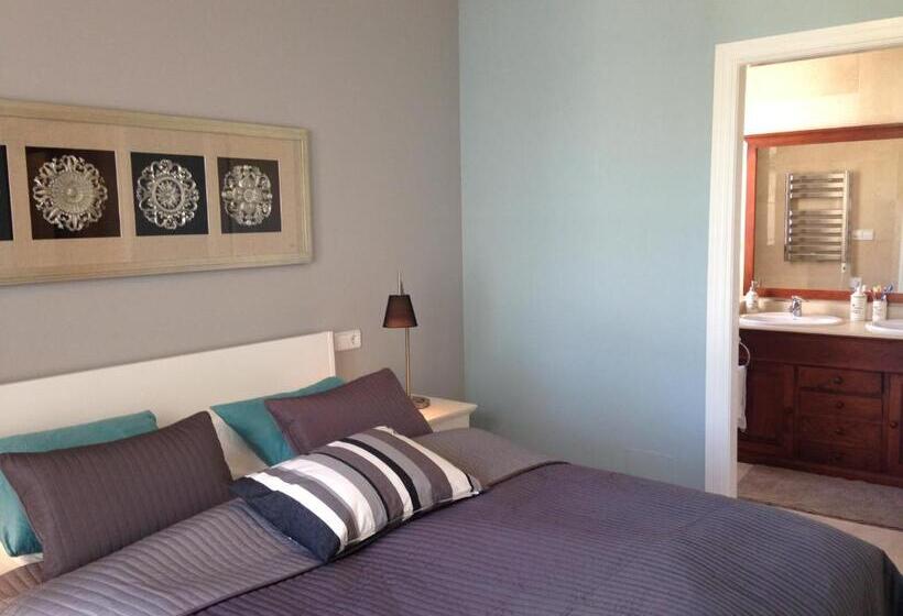 Marbella, Los Arqueros Golf & Country Club, Sleeps 7 Plus 1 Child