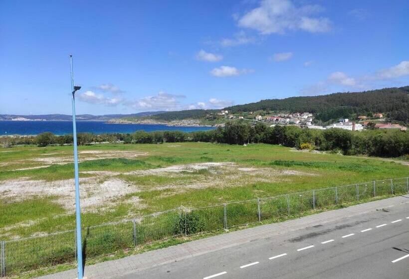 Piso En Primera Linea De Playa En Laxe