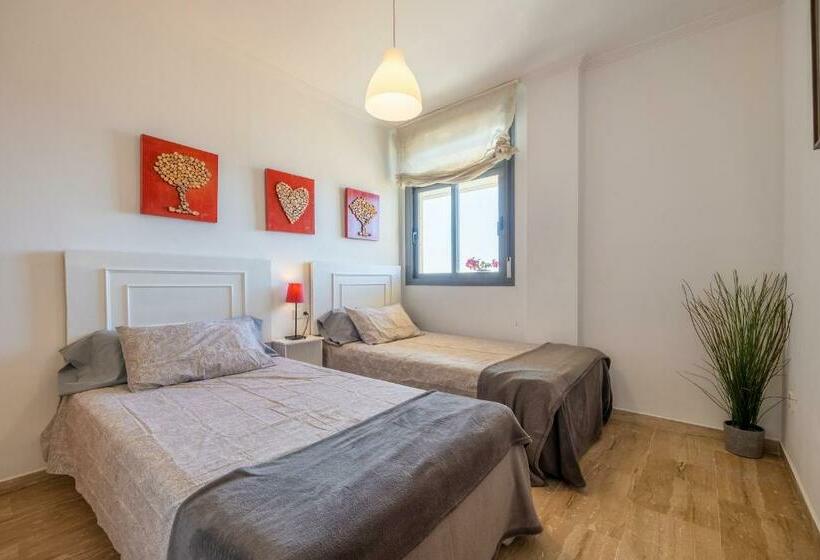 Marina Del Florida   Fuengirola