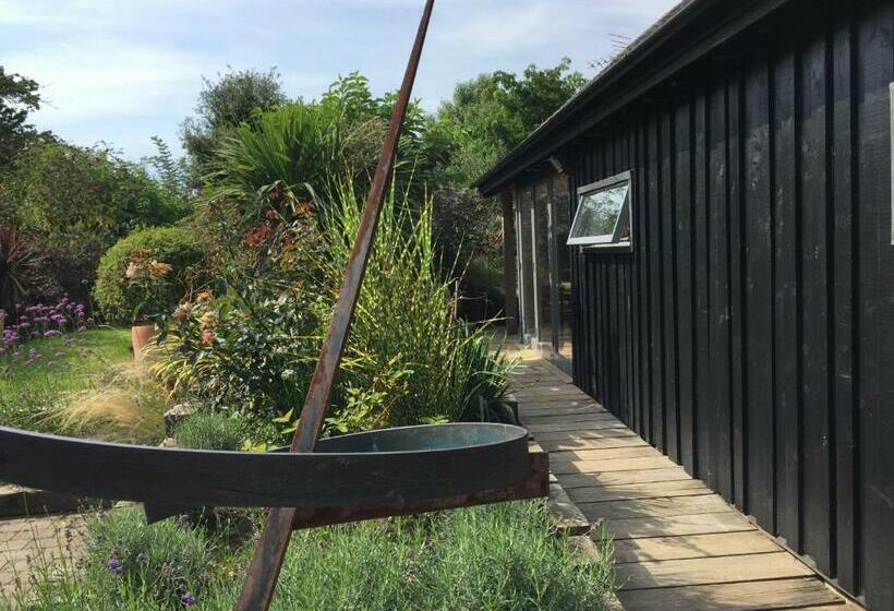 The Studio @ Aubrey Cottage