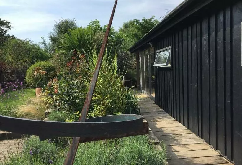 The Studio @ Aubrey Cottage