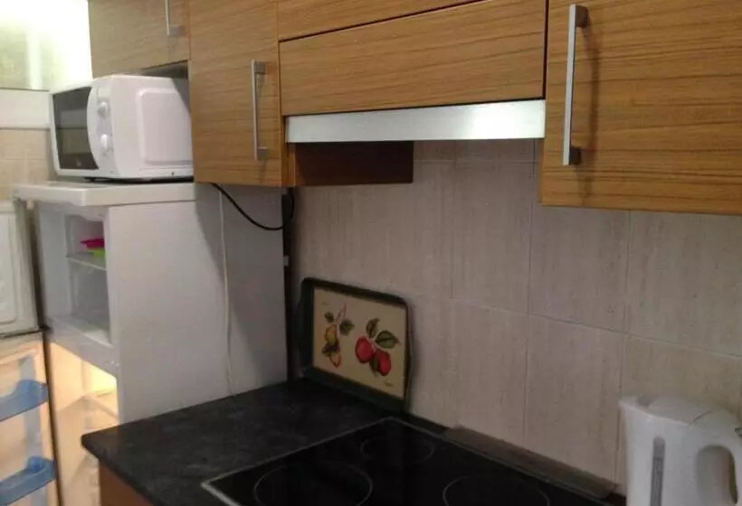 Central Marbella 2nd Line   1 Bedroom Apartment   A Home From Home