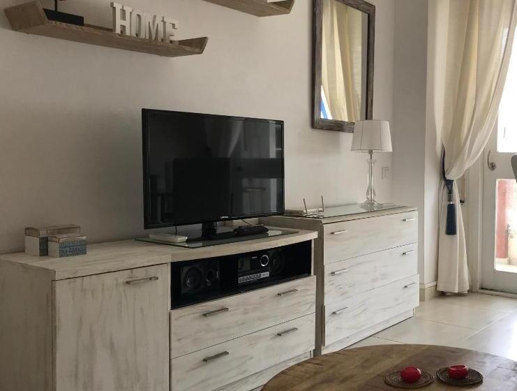 Central Marbella 2nd Line   1 Bedroom Apartment   A Home From Home