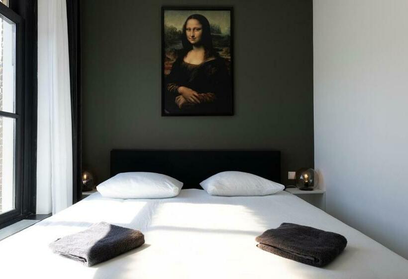 En Stadscafé De Dam L Hotel Monnickendam