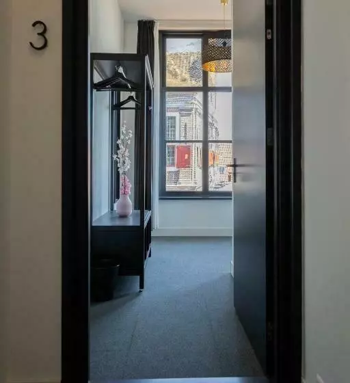 En Stadscafé De Dam L Hotel Monnickendam