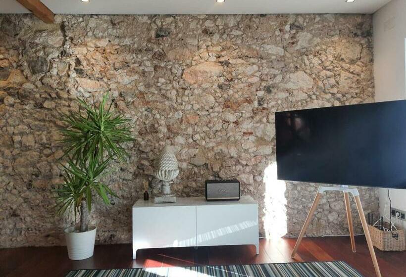 1881 Historical Duplex Suite