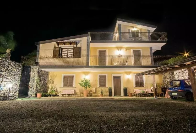 Villa Gusmano