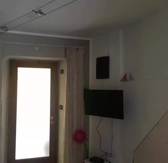 Borgo House