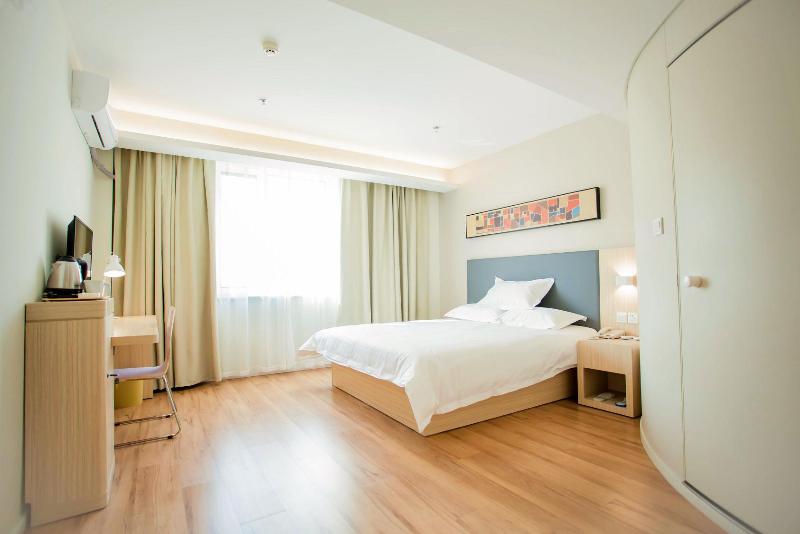 Hotel Hanting  Shenyang Santaizi Metro Station