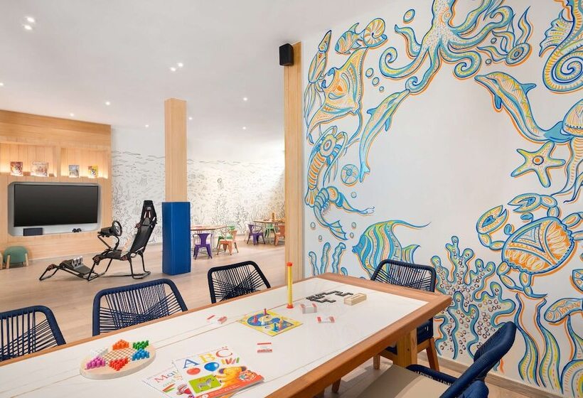 هتل Hilton Maldives Amingiri Resort & Spa