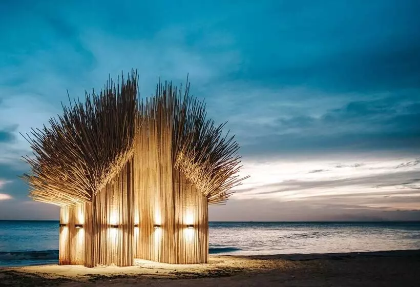 هتل Hola Beach   Beach Club & Eco Glamping Resort