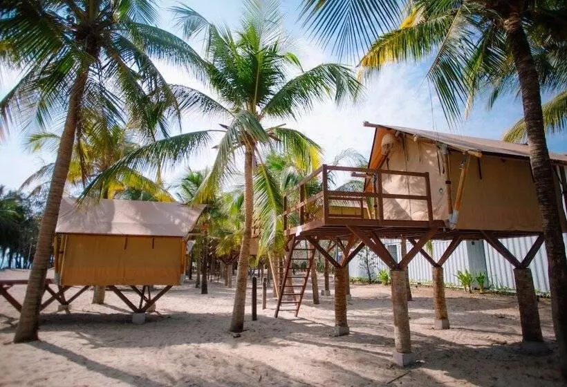 هتل Hola Beach   Beach Club & Eco Glamping Resort