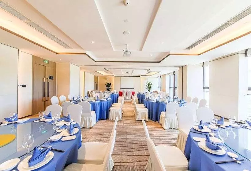 Howard Johnson By Wyndham Longxiang Hotel Ningbo