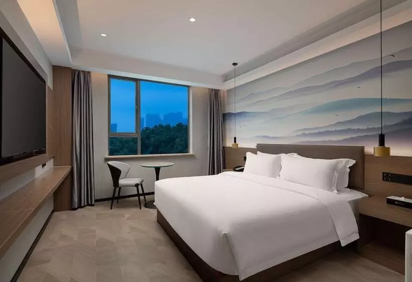 ホテル Ramada Encore By Wyndham Wuhan West