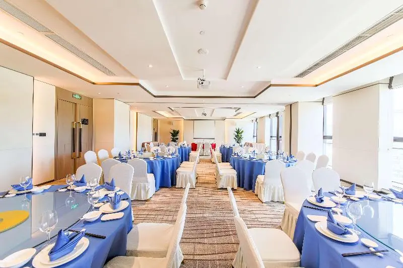 Howard Johnson By Wyndham Longxiang Hotel Ningbo