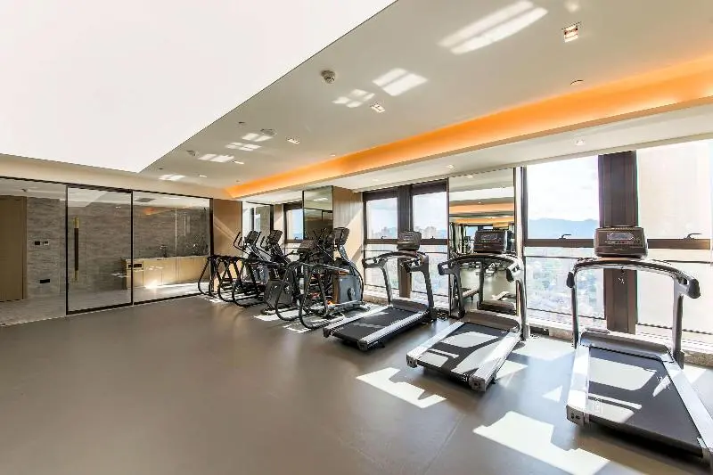 Howard Johnson By Wyndham Longxiang Hotel Ningbo