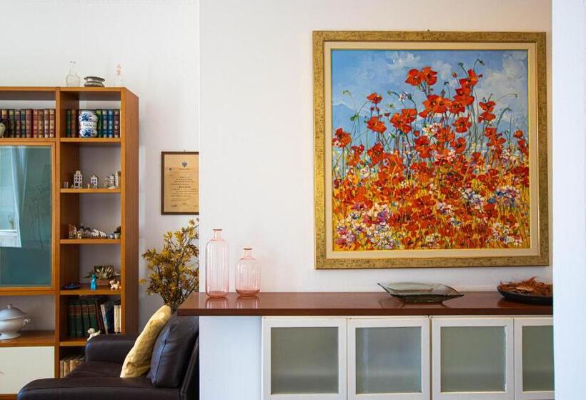 Pinky By Portofinohomes