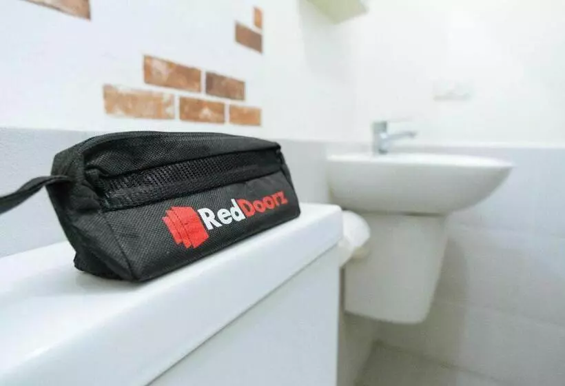 Reddoorz Plus @ Rio Grande De Laoag Resort Hotel Ilocos Norte