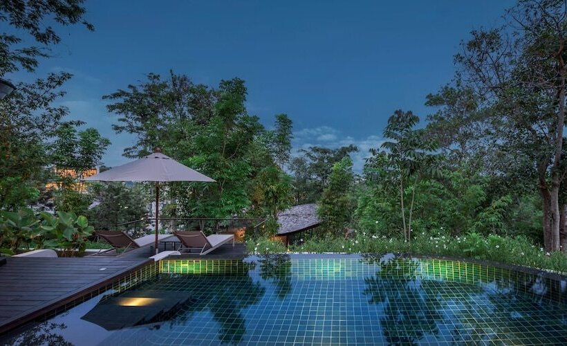 هتل Noku Phuket