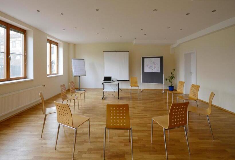 Отель Am Friedrichshof