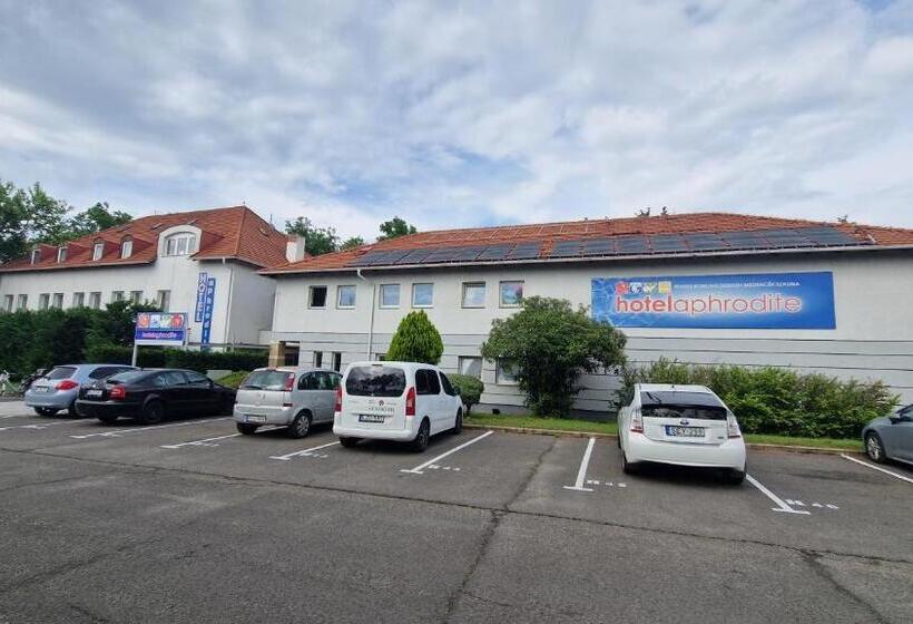 בית מלון כפרי Aphrodite