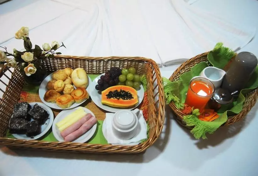 ホテル Candango Aero