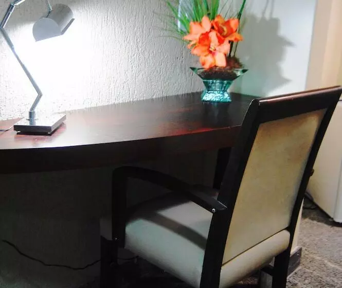 ホテル Candango Aero