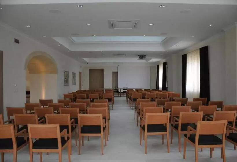 בית מלון כפרי Corte Borromeo