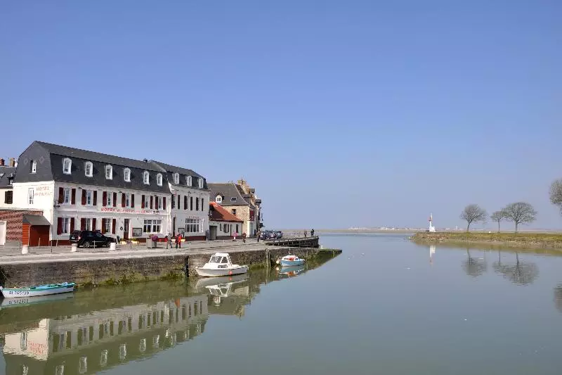 Hotel Du Port Et Des Bains