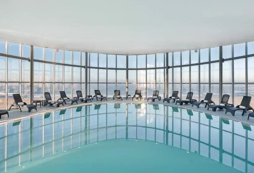 Отель Eurostars Oasis Plaza