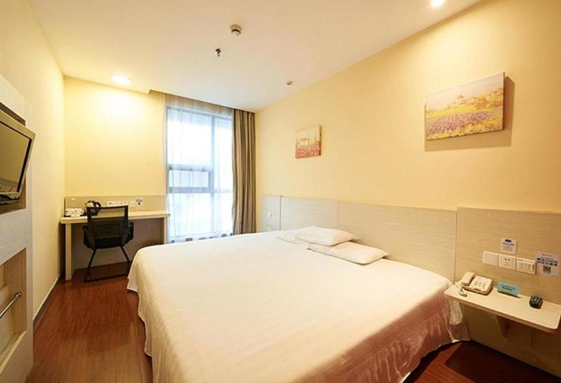 Отель Hanting Express Shanghai Chuansha Road Subway Station