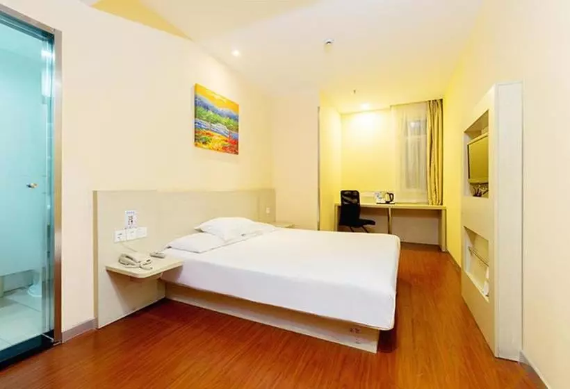 Отель Hanting Express Shanghai Chuansha Road Subway Station