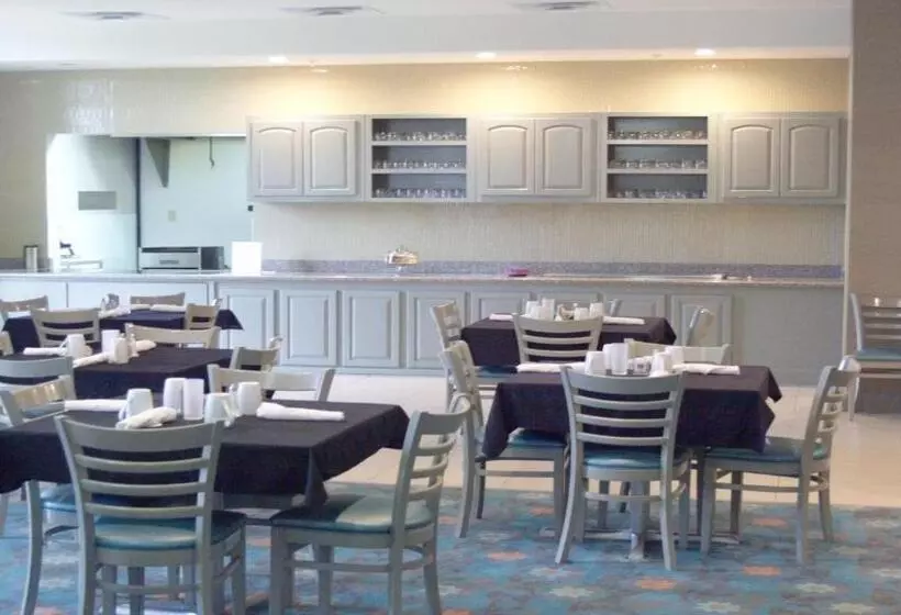 Отель Holiday Inn Guin, An Ihg