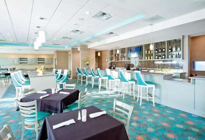 Отель Holiday Inn Guin, An Ihg