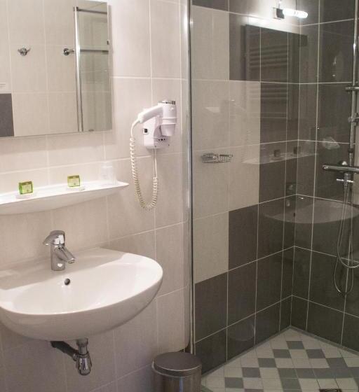 酒店 Le Rhien Hôtel Restaurant