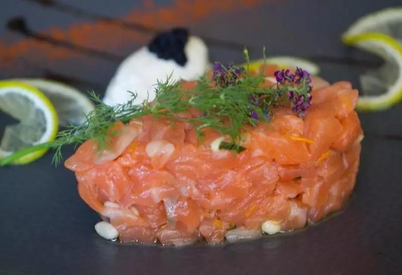 호텔 Le Rhien Hôtel Restaurant