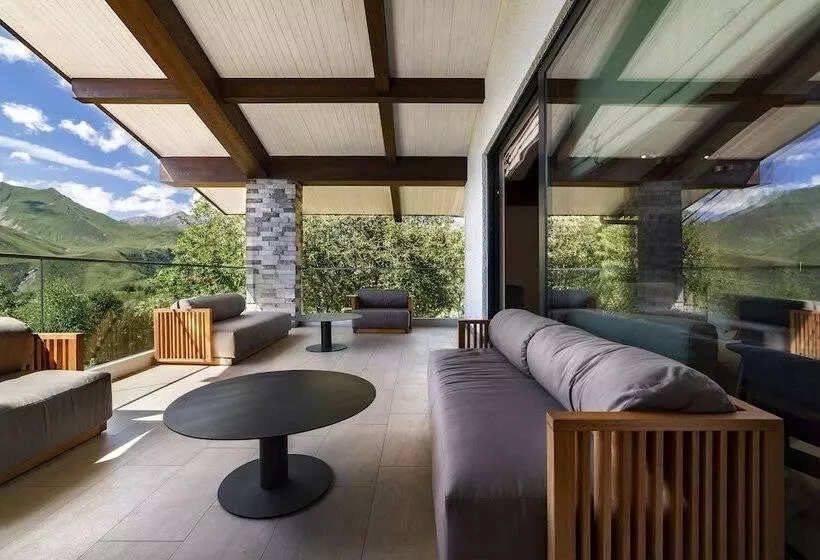 Marco Polo Hotel Gudauri