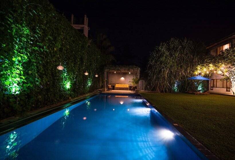 בית מלון כפרי Saffron And Blue