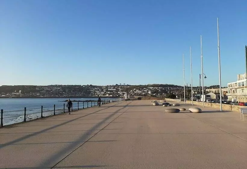 Hotel Dunedin Guest House