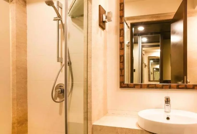 Hotel Treebo Premium Eden Residency